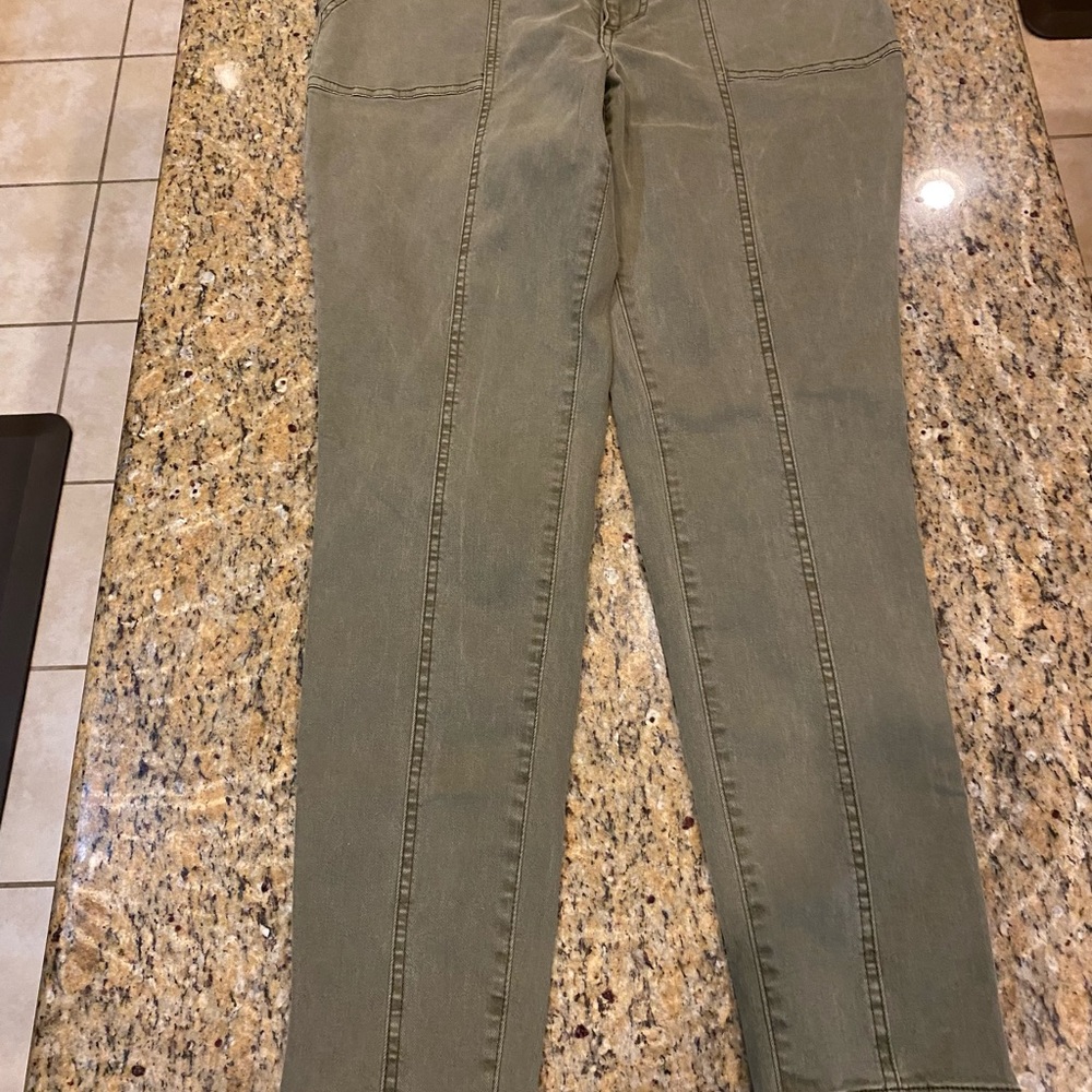 Gibson & Latimer Mid Rise Skinny Jeans - Picture 4 of 12